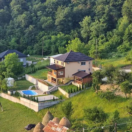 Villa Happy House *